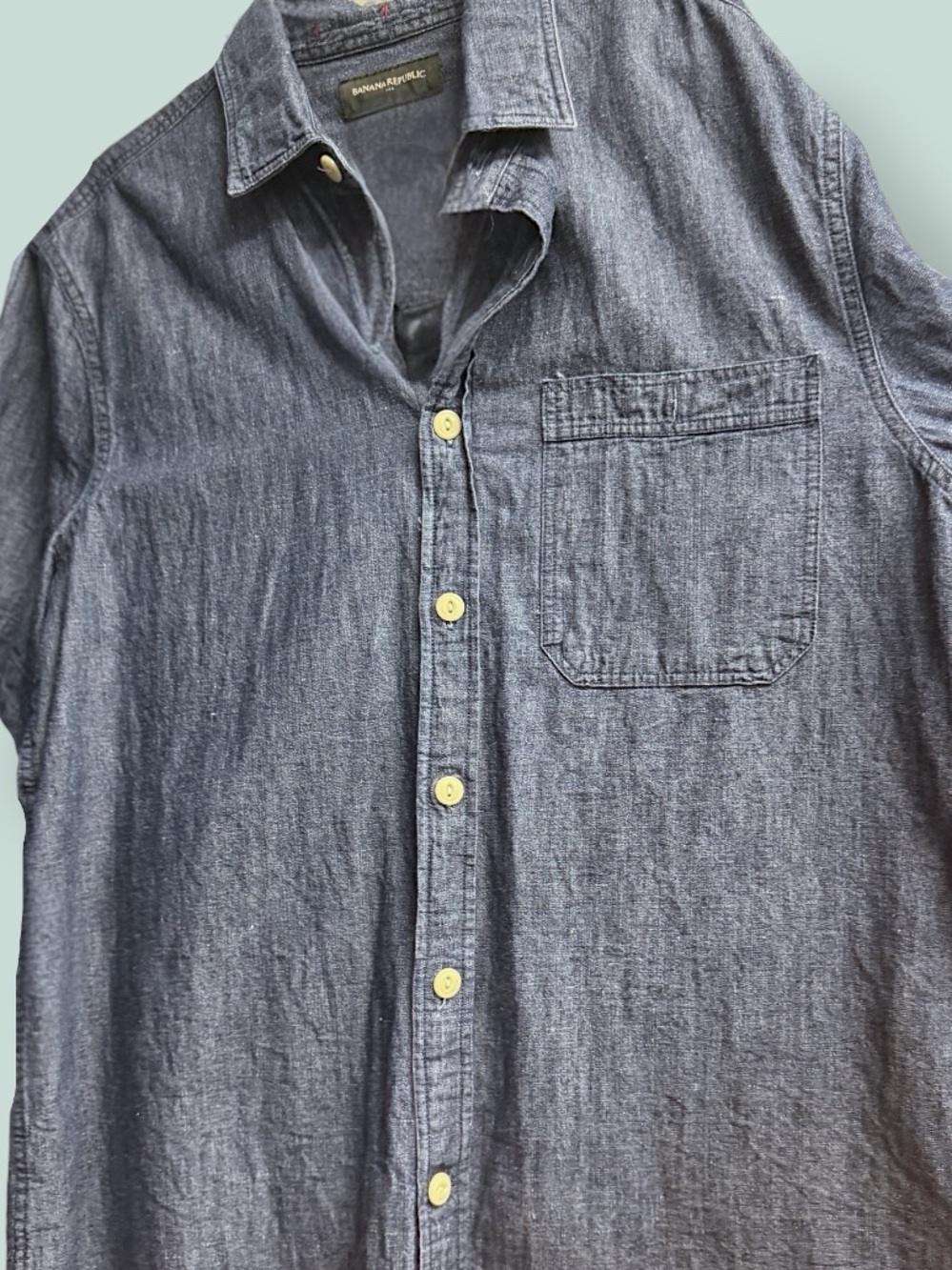 Banana Republic Chambray Short Sleeve Button-Up Shirt | Size Medium - Picture 3 of 5